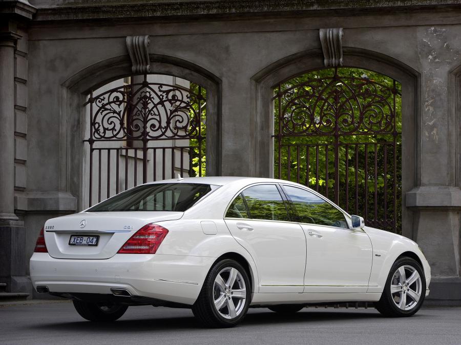  Mercedes-Benz S350 CDI 2009 года  (AU) (фото 16 из 18)